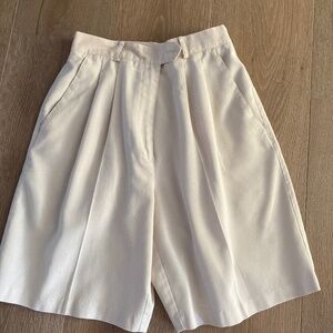 EP Pro Pleated Golf Shorts